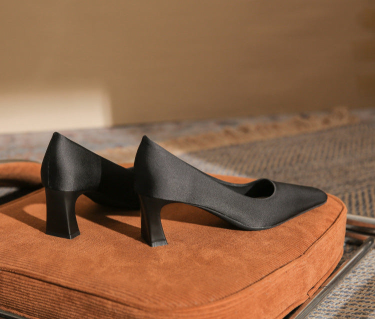 Haut à manches évasées plissées et ensemble jupe longue avec ceinture à la taille – Rosiny 