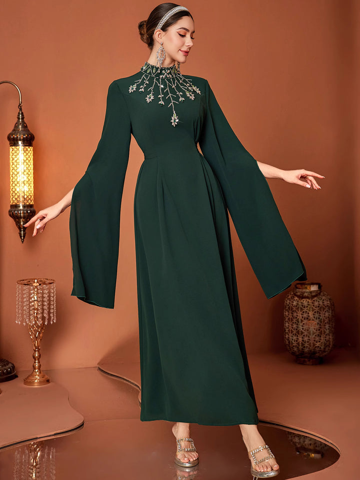 定制喇叭套装，配缎面泡泡袖 - VALENCIA 