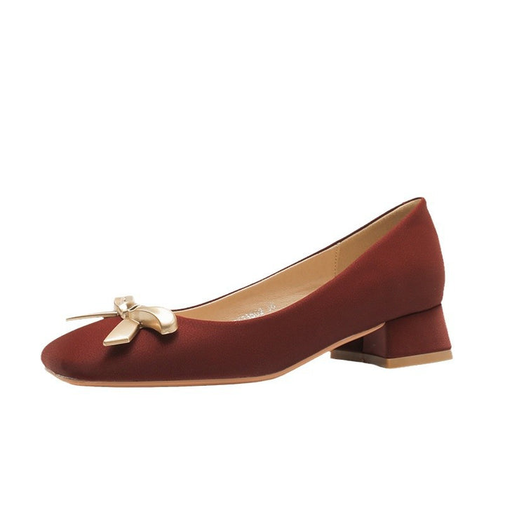 square-toe low block heels with bow detail – ALLEGRATU