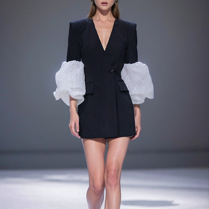 Blazer mini dress with contrast puff sleeves – NOVAQR