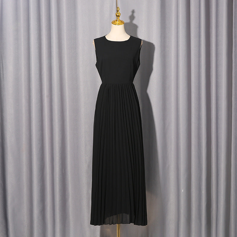 Embellished blazer with pleated midi skirt – SERENE