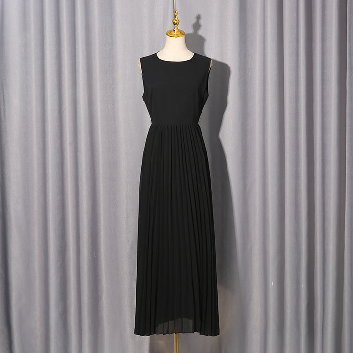 Embellished blazer with pleated midi skirt – SERENE