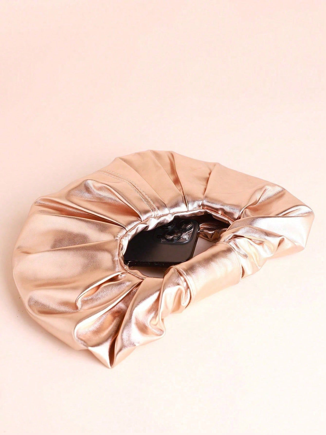 metallic ruched handle bag with circular silhouette – NOVANVI