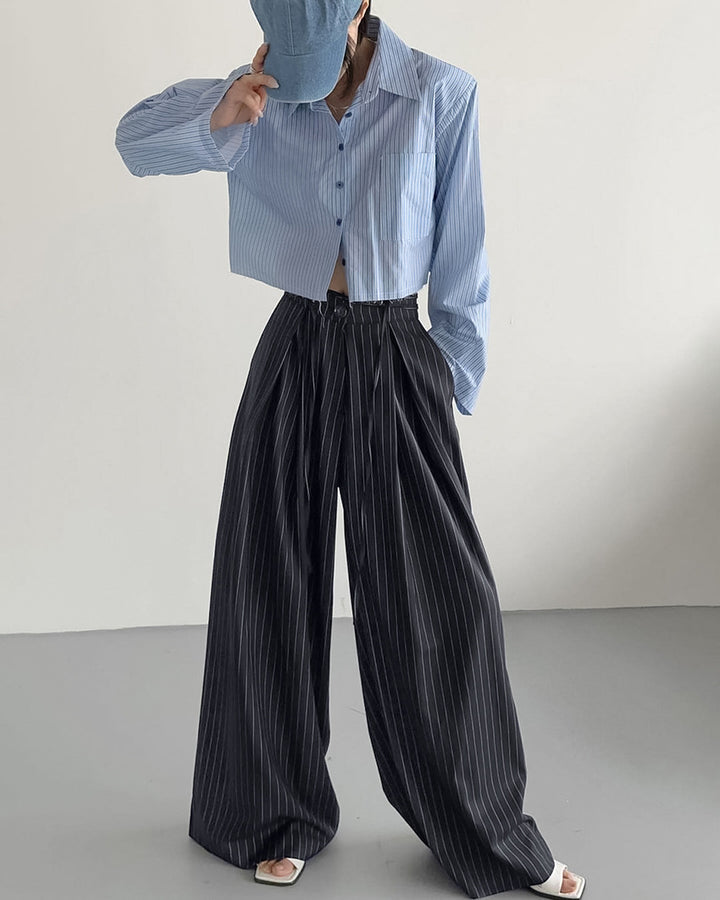 wide-leg pinstripe pants with front pleats – NOIR