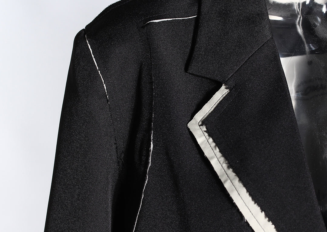 tailored black blazer with contrast trim – NOIR