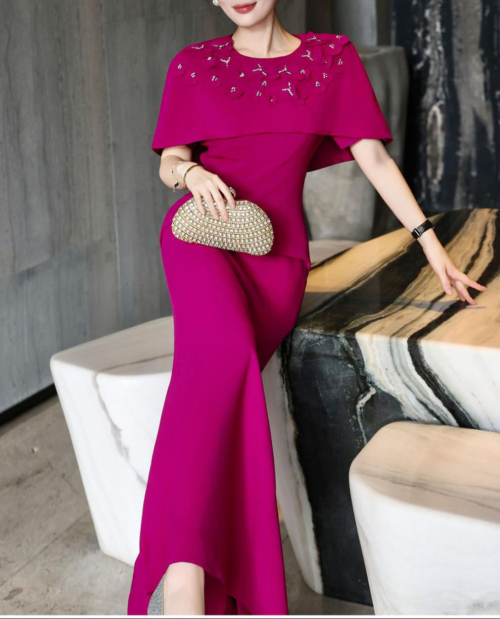 فستان حورية البحر بكتف مكشوف مع رقبة مزينة – فوشيا