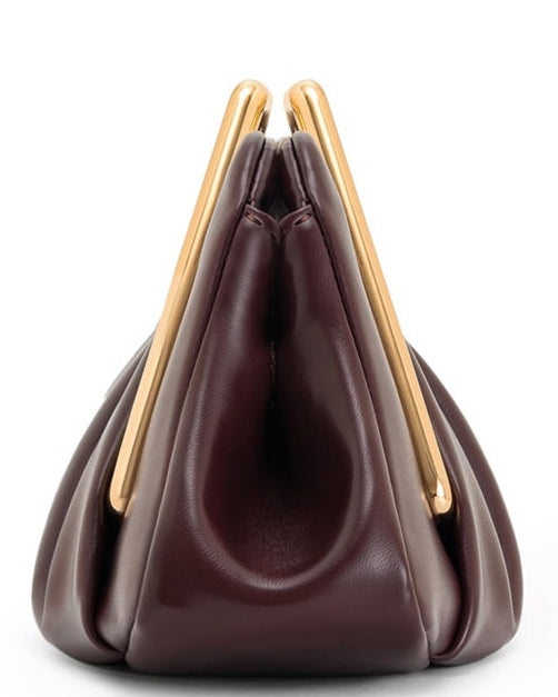 geometric handle pleated leather clutch – VERGAT