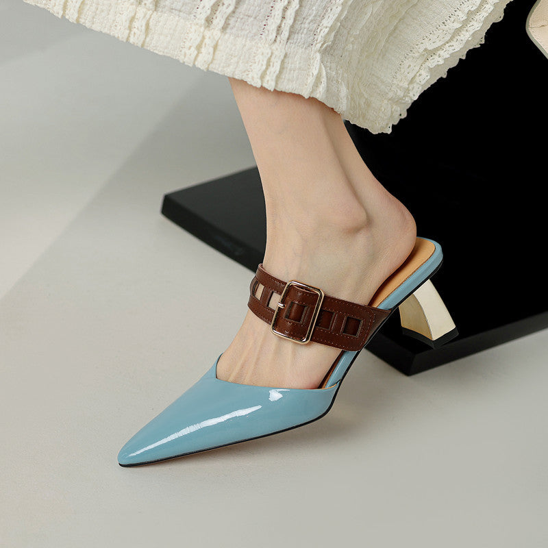 حذاء ميول مدبب بحزام بإبزيم وكعب سميك – نوفاكتو