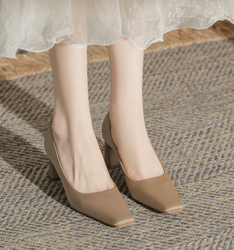 Haut à manches évasées plissées et ensemble jupe longue avec ceinture à la taille – Rosiny 