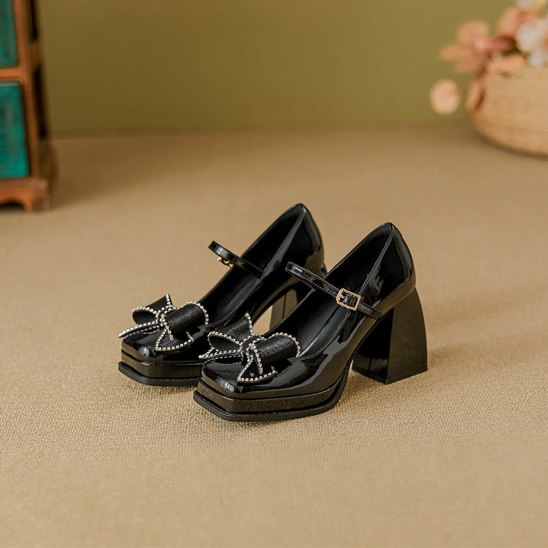 Haut à manches évasées plissées et ensemble jupe longue avec ceinture à la taille – Rosiny 