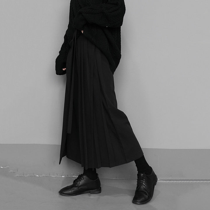 بنطال واسع الساقين بتصميم لفّ مطويّ مع رباط عند الخصر - نويريس