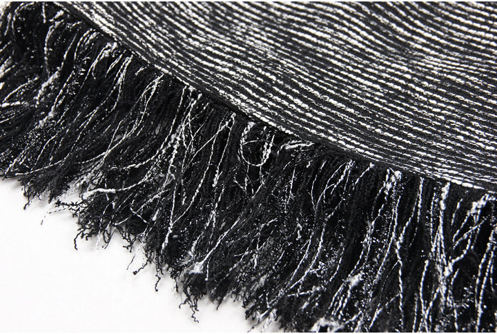 فستان قصير من التويد بأكمام طويلة وحافة مزينة بشراشيب – أديليزو