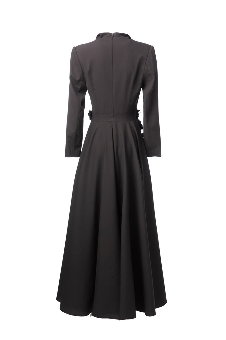 طقم مكون من بلوزة قصيرة وتنورة طويلة من الدانتيل الزهري - أزرق سماوي