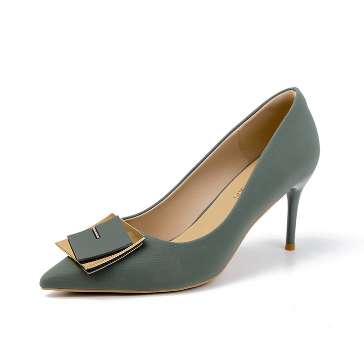 pointed-toe pumps with oversized square buckle – LUCIARO