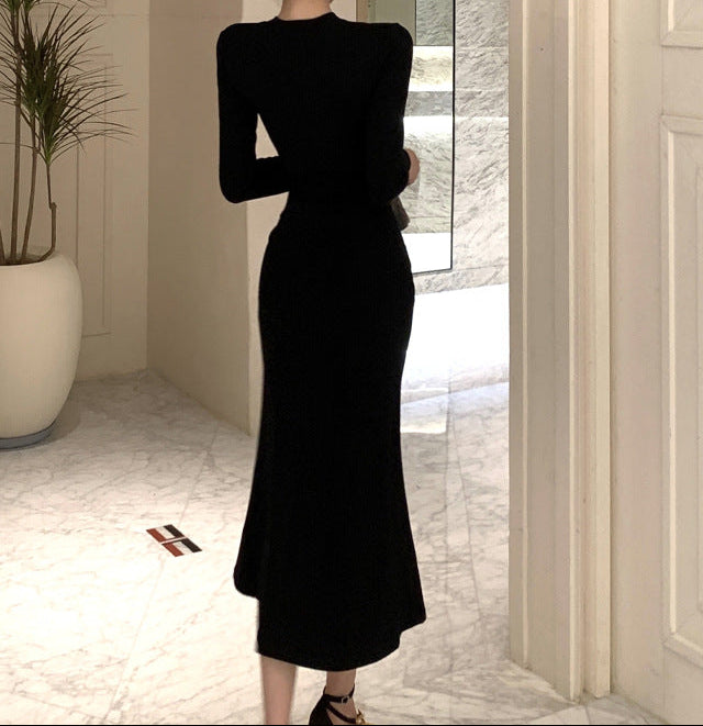 فستان متوسط ​​الطول بأكمام طويلة ولوحة دانتيل وحواف متباينة – سيرينا