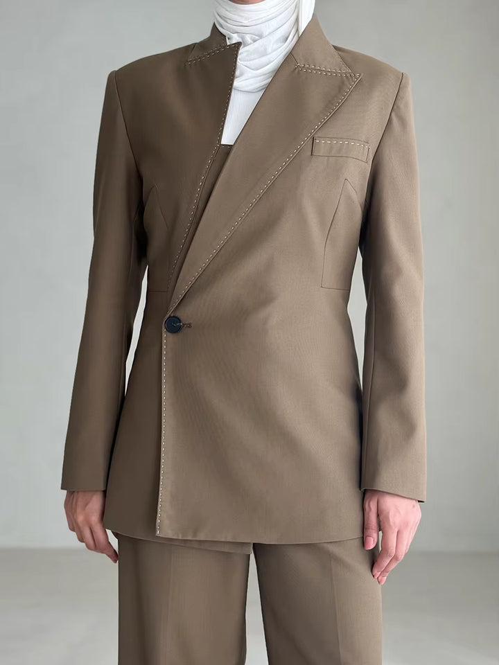 tailored blazer with contrast stitch detailing – NOCIR