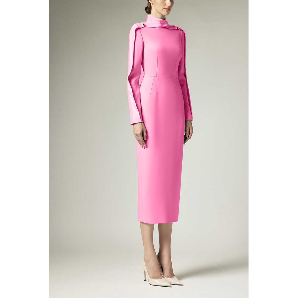 فستان غمد برقبة عالية وكتف منسدلة – أسليك