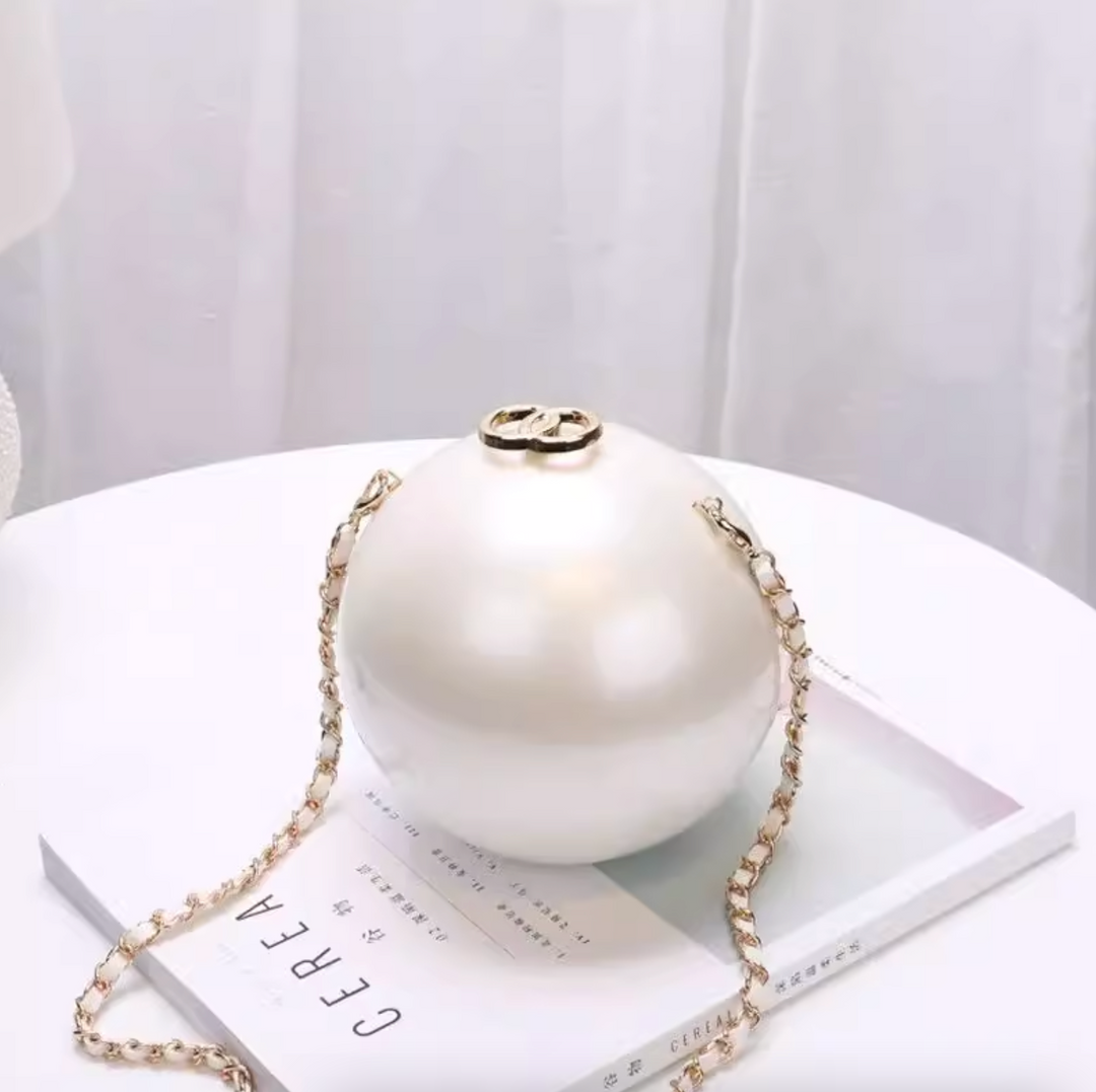 Maxi Pearl Glam Bag