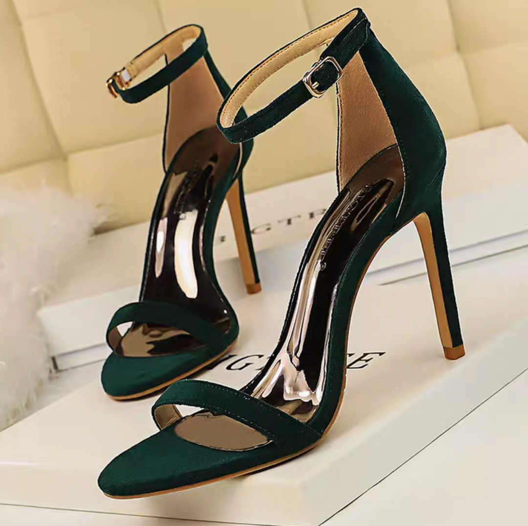 High-heeled thin strap sandals