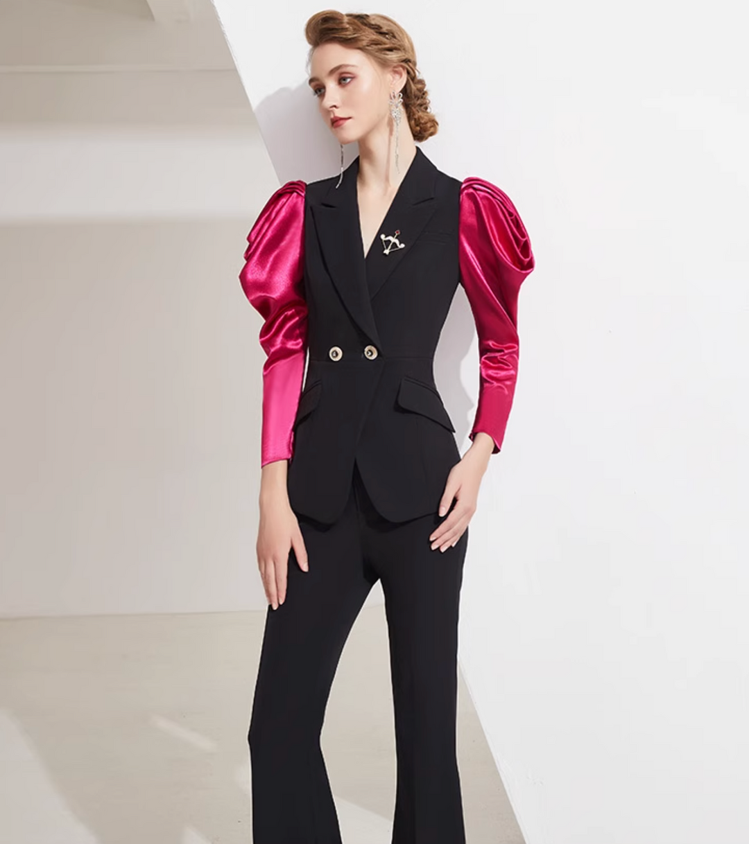 maßgeschneiderter Schlaganzug mit Satin-Puffärmeln – VALENCIA 