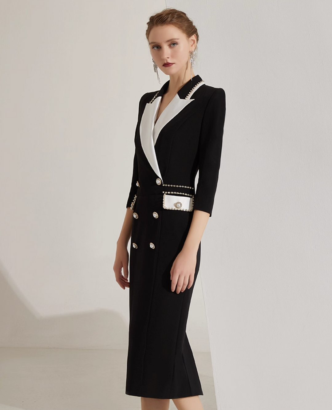 定制喇叭套装，配缎面泡泡袖 - VALENCIA 