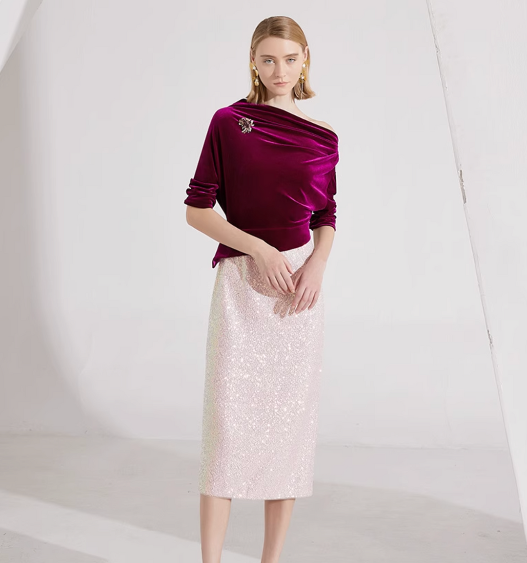 定制喇叭套装，配缎面泡泡袖 - VALENCIA 