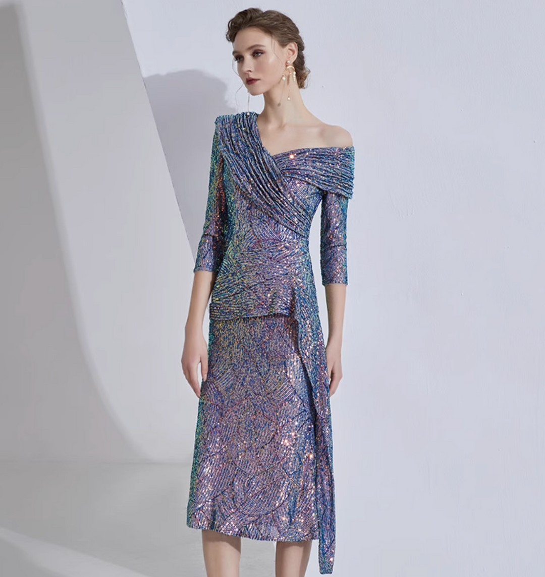 定制喇叭套装，配缎面泡泡袖 - VALENCIA 