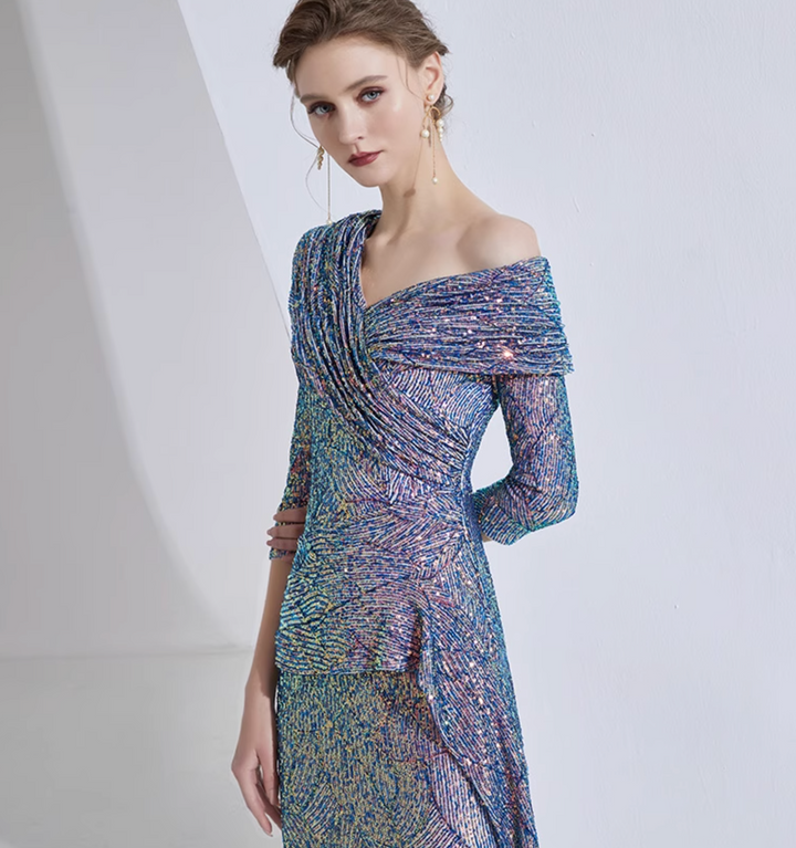 定制喇叭套装，配缎面泡泡袖 - VALENCIA 