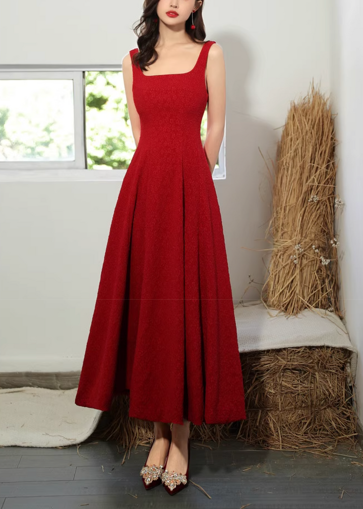 sleeveless A-line gown with square neckline – RUBINA