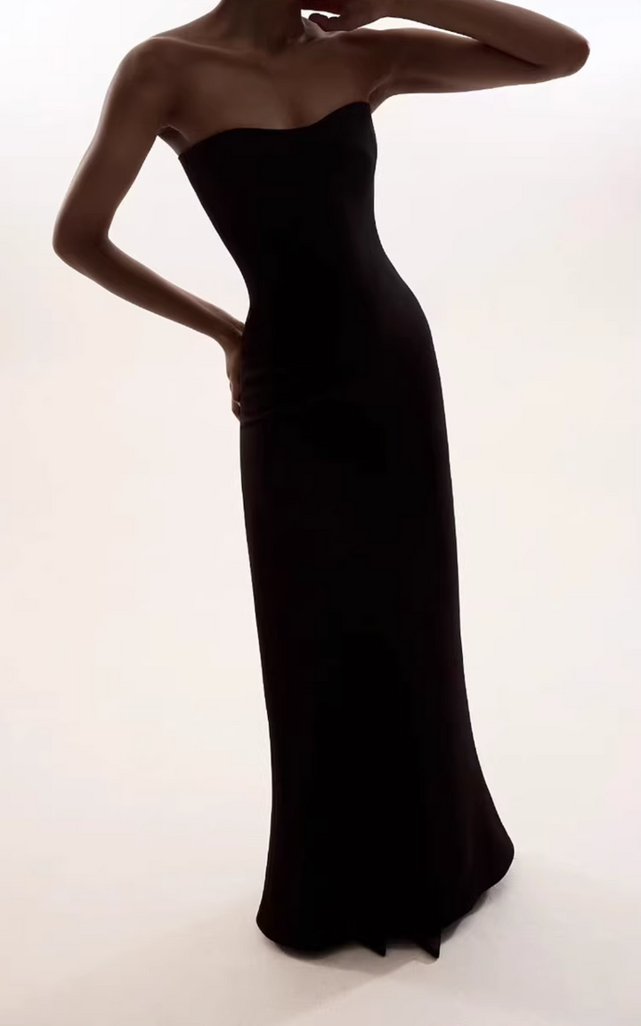 strapless column gown with sweetheart neckline – NOCTURNE