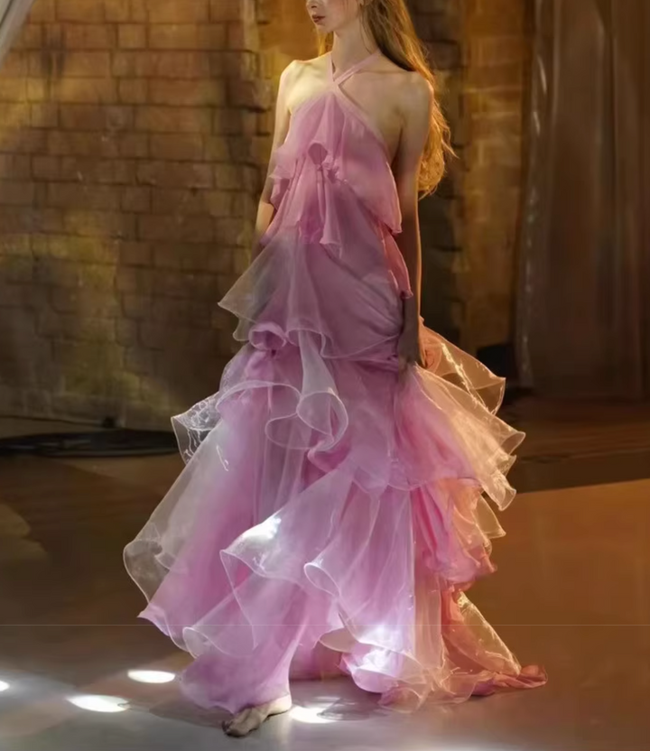 Haut à manches évasées plissées et ensemble jupe longue avec ceinture à la taille – Rosiny 