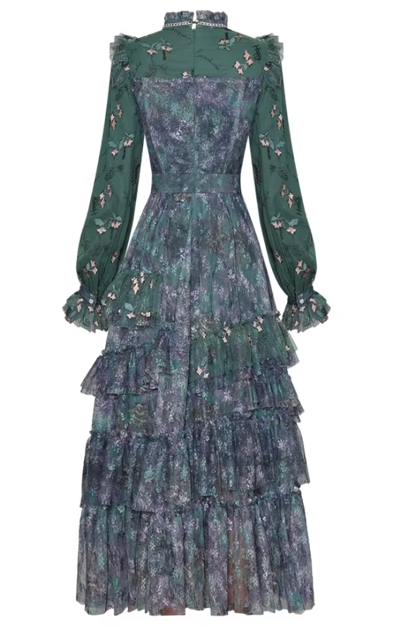 فستان شيفون مزهر متعدد الطبقات مع كشكشة وفتحة رقبة على شكل فيونكة - إيميرالد بلوم