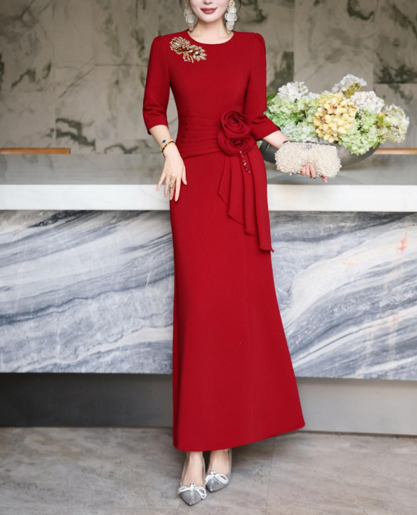 elegant column dress with floral waist appliqué – RUBINA