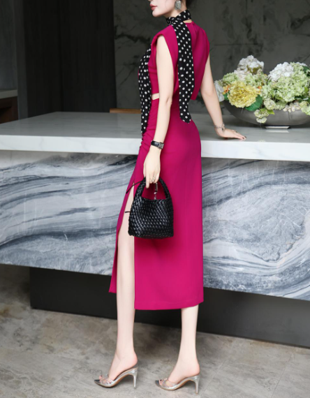 sleek sleeveless dress with side slit – CHIC