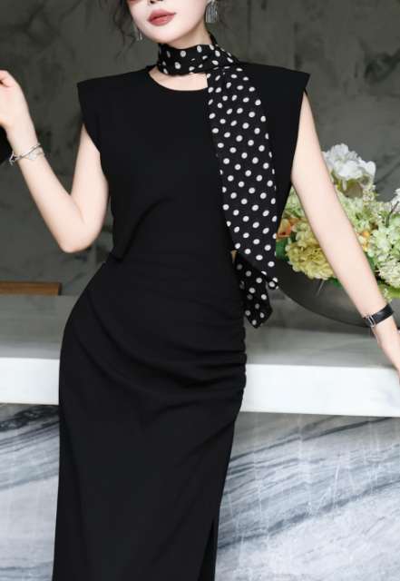 sleek sleeveless dress with side slit – CHIC