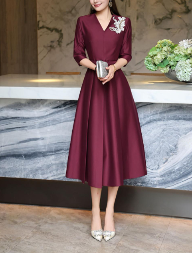 elegant A-line dress with embellished shoulder – MIDNIGHT