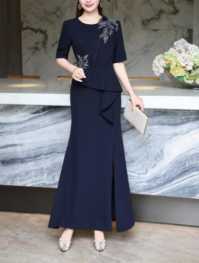 embroidered peplum gown with front slit – MERLOT