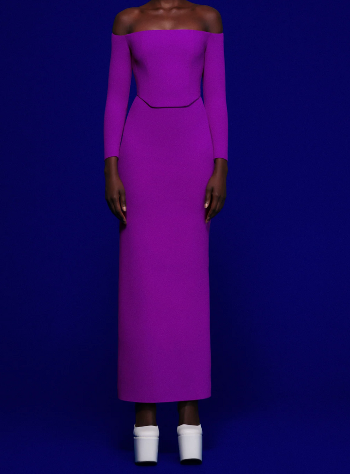 فستان عمودي منحوت مكشوف الكتفين – فيوليتا