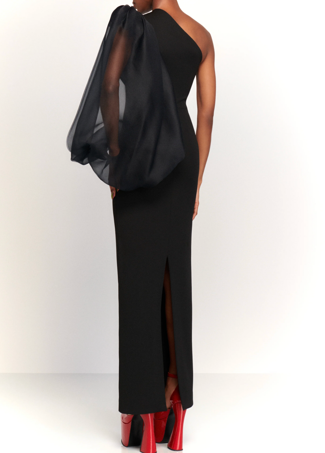 فستان شيفون بأكمام منسدلة وكتف واحد – نويرم