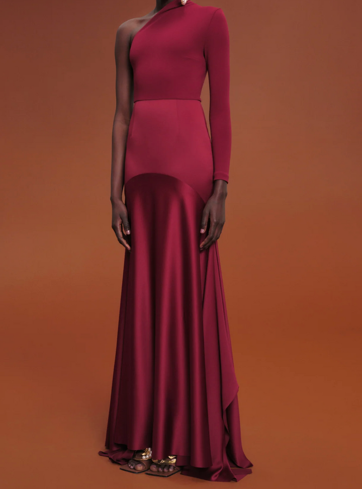 one-shoulder fitted gown with flared hem – NOIRS