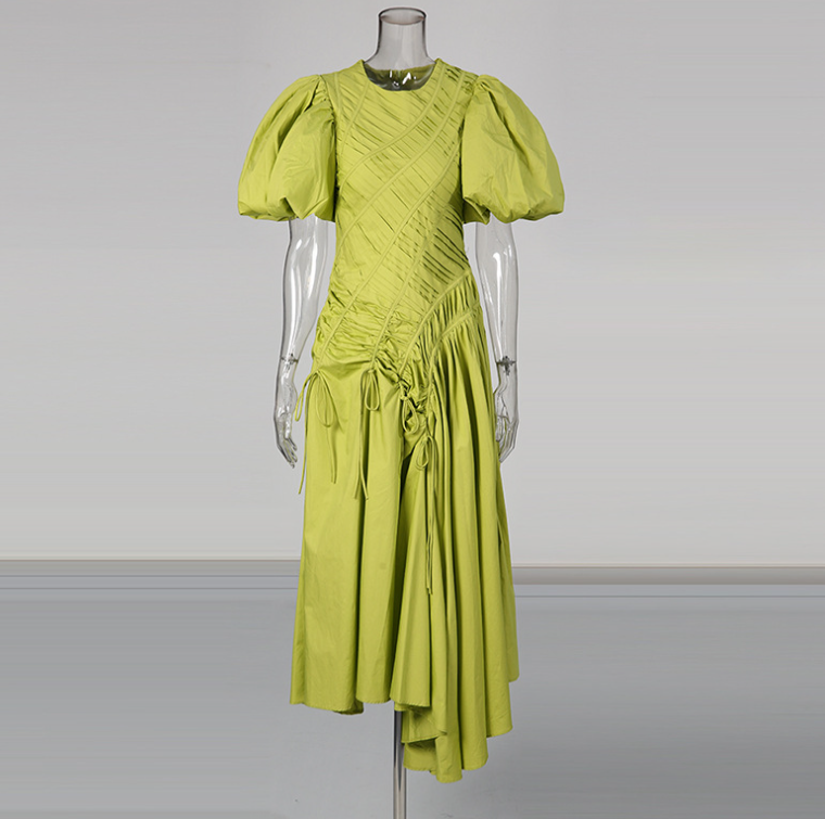 puff-sleeve midi dress with ruched drape – CARMINE**