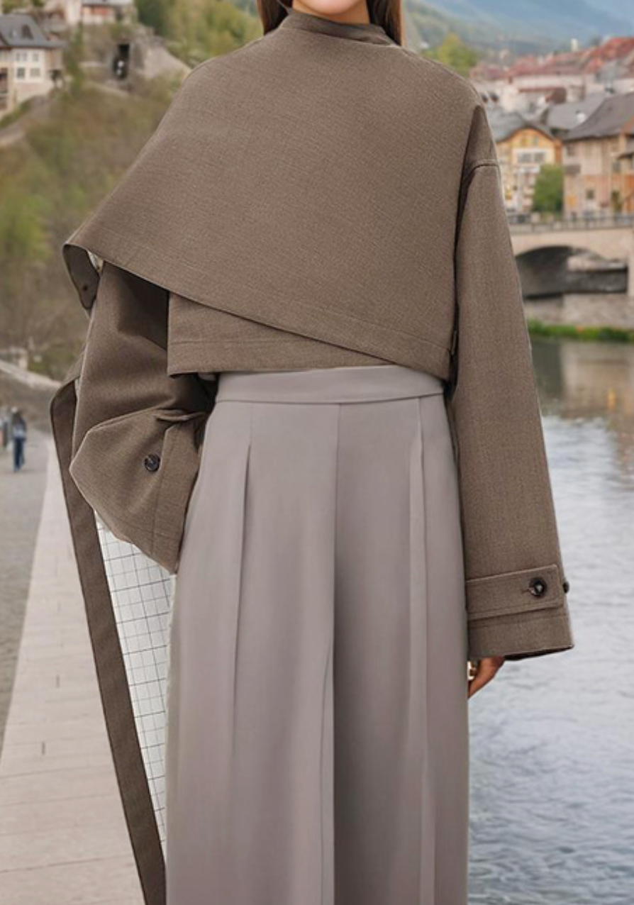 سترة قصيرة غير متماثلة مع طبقة خارجية منسدلة – ريا