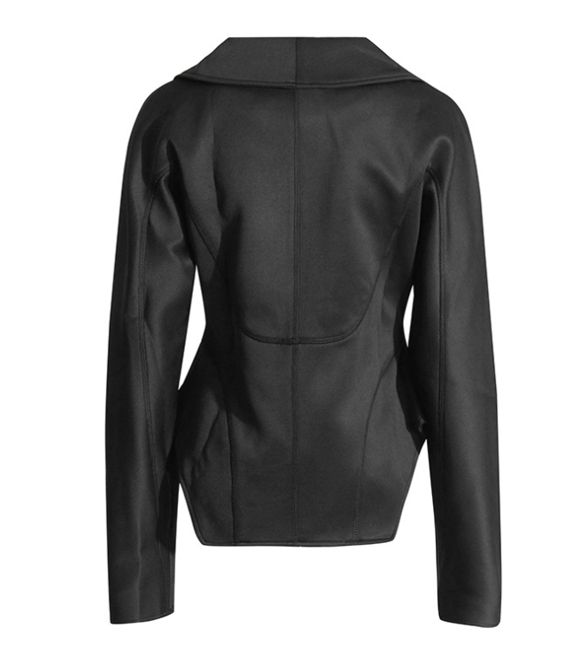 structured zip-up jacket with sculpted seams – PLUM