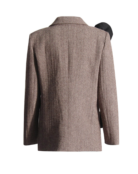 tailored blazer with sculptural floral appliqué – COCOA