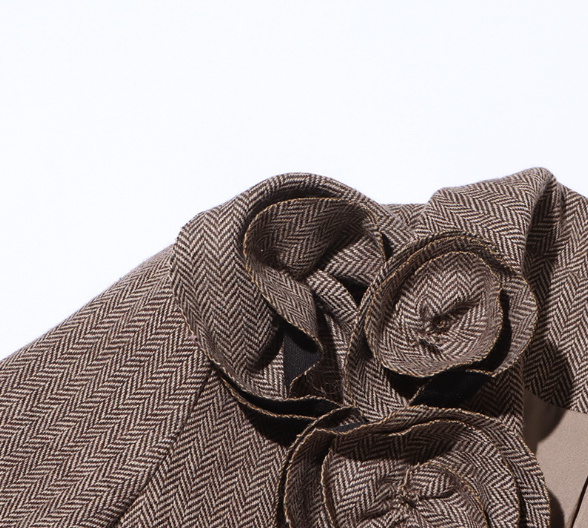tailored blazer with sculptural floral appliqué – COCOA