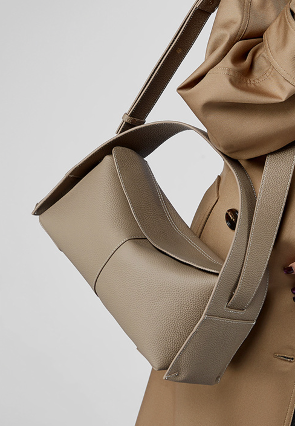حقيبة كتف جلدية متينة - أفيلين