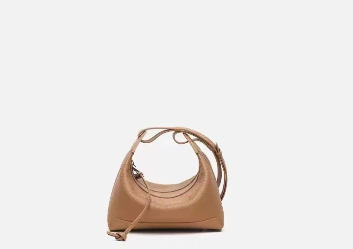 mini crescent leather shoulder bag – NOA