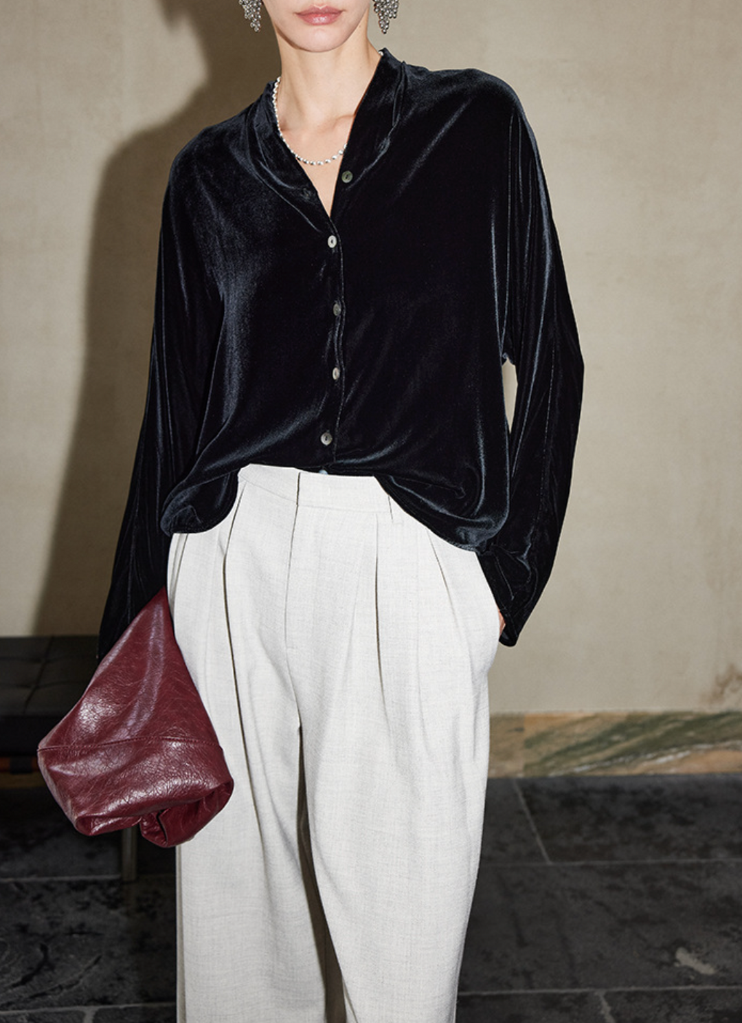 velvet button-front blouse with relaxed fit – DAHI