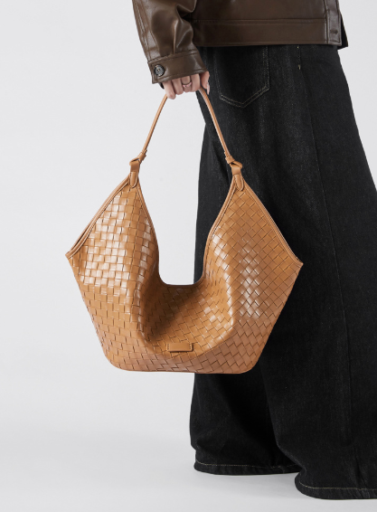 woven leather hobo bag with soft slouch silhouette – LUCIA