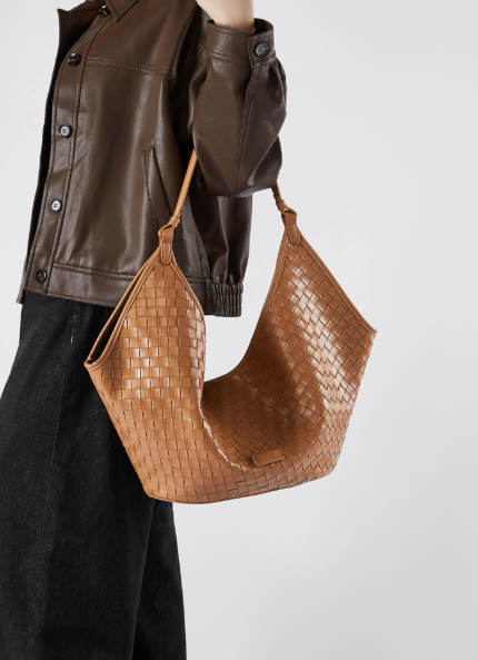 woven leather hobo bag with soft slouch silhouette – LUCIA